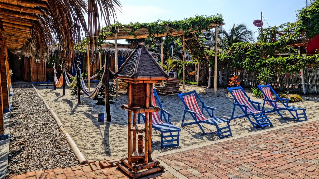 Hostel Psygon Surf Camp Máncora Zewnętrze zdjęcie